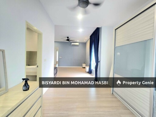 Corner Lot Renovated 3 Storey Terrace Superlink Tiara South, Setia Eco Hill, Semenyih.