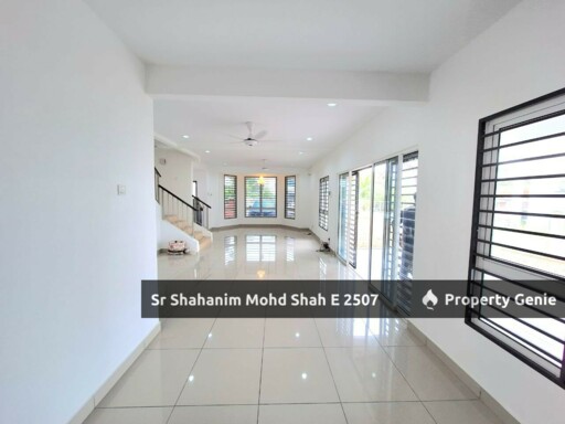 Dengkil Semi-D