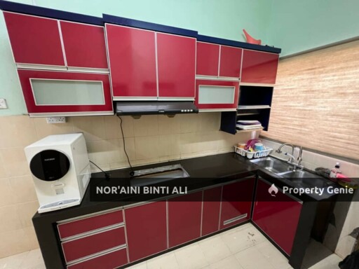 *RUMAH TERES SETINGKAT DI KG PADANG PERMAI, Kuantan, Pahang