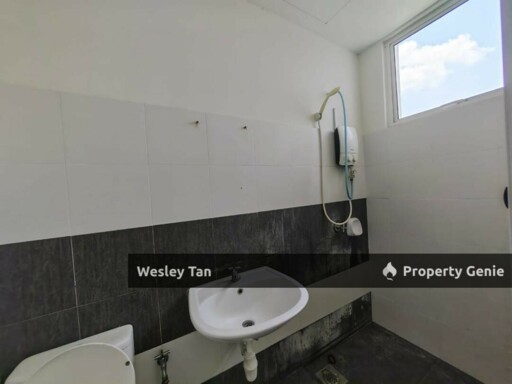 Kenanga Residence Melaka High Floor Corner Unit City View For Sale