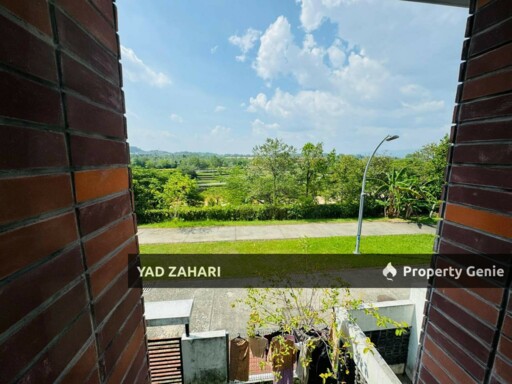 Elmina Valley 2, Denai Alam | 2-Storey Terrace 4 Bedrooms | RM950K - Fully Renovated, Partly Furnished and Walking Distance to Elmina Lakeside Mall