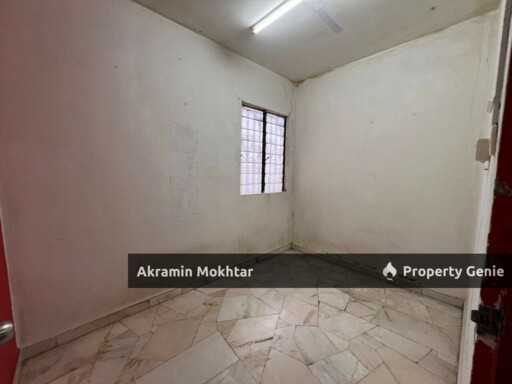 Flat Blok 40 Seksyen 24 Shah Alam