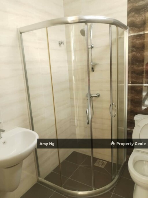 Bungalow Double Storey Never Occupied Meru Hills For Sale