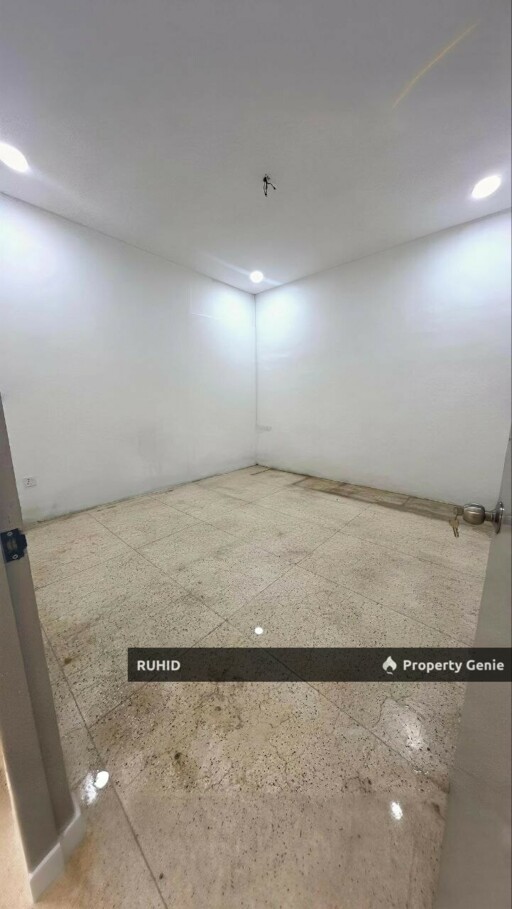 Freehold Single Storey Terrace House For Sale @ Taman Johor, Johor Bahru
