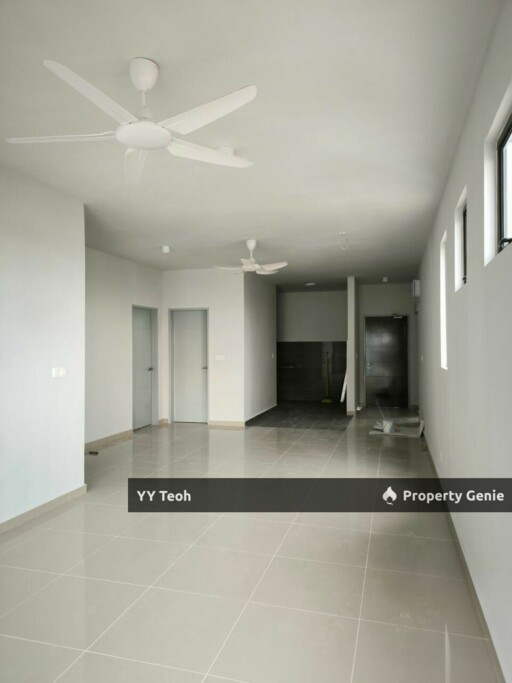 CORNER Admiral Residence 4R Unit