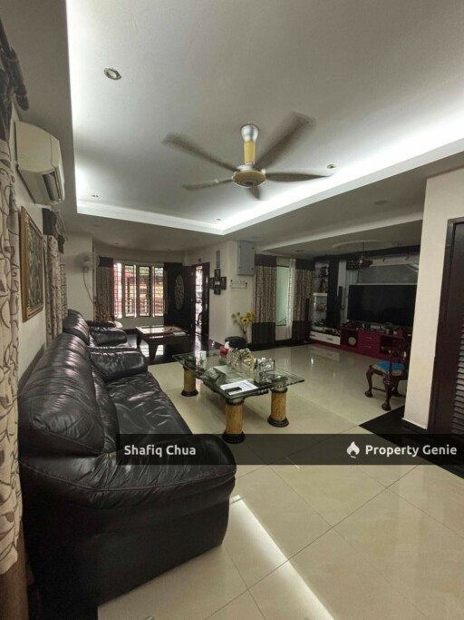 Corner Lot Double Storey with Pool Taman Tasik Prima Puchong For Rent