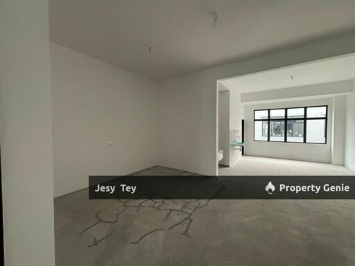For Rent Setia Tropika Shoplot (Second Floor)