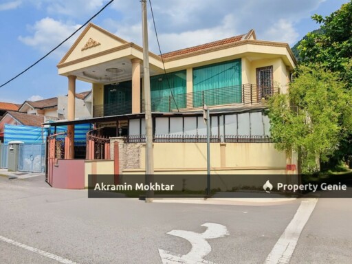 CORNER LOT & RENOVATED | GOMBAK PERMAI 2 STOREY TERRACE