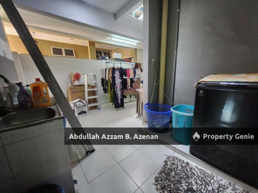 FULLY RENOVATED SEMI D CORNER LOT TAMAN PALMA
