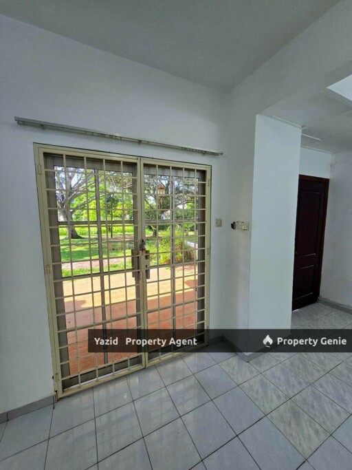 Presint 8, Putrajaya, Double Storey facing Garden
