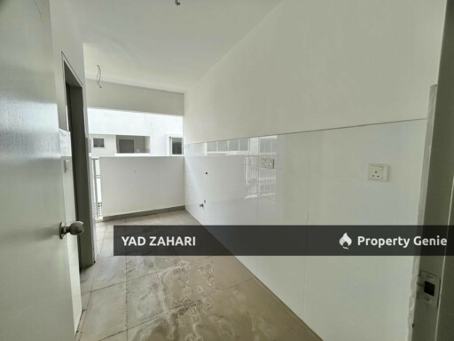 Platinum Residence, Dengkil | Townhouse 4 Bedrooms | RM470K - Bigger Size, Brand New and Lowest Price