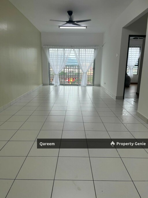 1012sft Amara Service Residence Batu Caves. Selangor