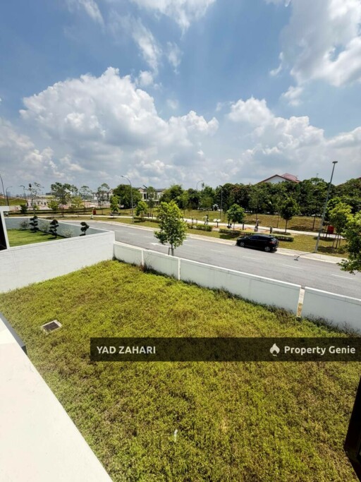 Casablanca, Alam Impian | 2-Storey Semi-D 4 Bedrooms | RM1.7M - Freehold, Non Bumi, Near Playground and Spacious Parking