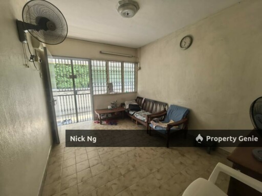 Rent Flat Jalan Tengah Bayan Lepas Near Schools and Shopping