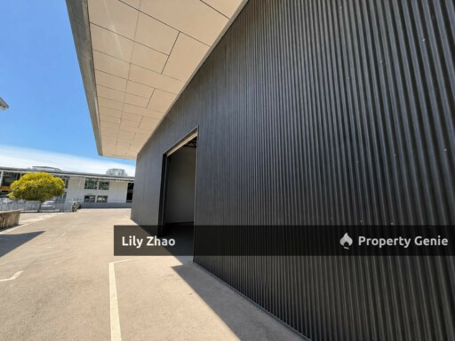 Warehouse / Showroom cum office for Rent, Semi D, BU 4,069 sqft, LA 8,803 sqft, E33 Likas, Kota Kinabalu