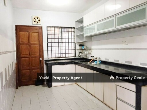Gated & Guarded House 2.5 Storey, Taman Selayang Mulia, Batu Caves