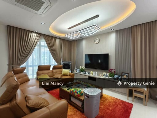 Aspira Garden Double Storey Cluster House with Fully Renovated
