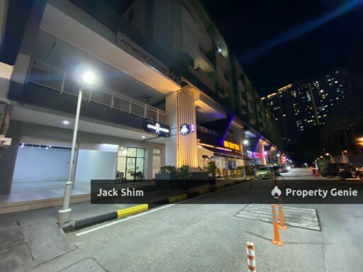 setia tri-angle shop