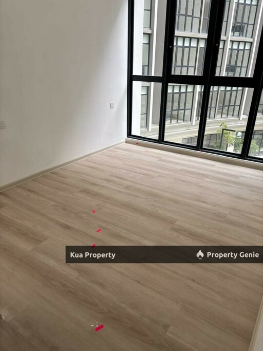 Milano 8 Apartment For Sale! Located at Jalan Wan Alwi, Opposite Vivacity