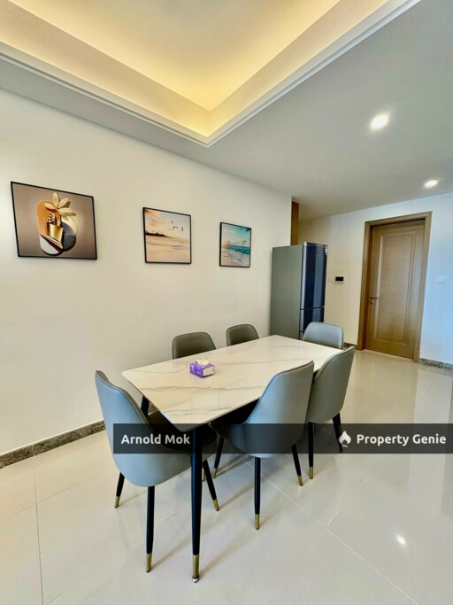2 Bedrooms Apartment at R&F Princess Cove for Rent