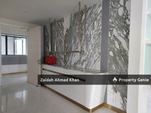 SETIA V RESIDENCES GURNEY PENANG PRESTIGIOUS LUXURY CONDOMINIUM BUNGALOW IN THE SKY FOR SALE THE BIGGEST UNIT SEA VIEWRENOVATED WITH EXQUISITE MARBLE DETAILING FREEHOLD BELOW SPA PRICE