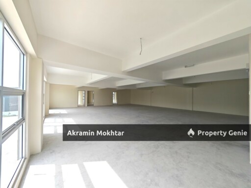 CORNER 2.5 STOREY DETACHED FACTORY TO LEASE Saujana Teknologi Rawang STR