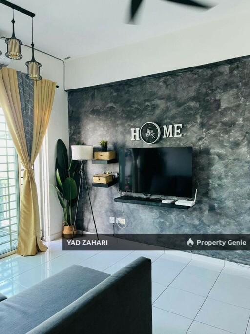 Pangsapuri Damai, Shah Alam | RM3350K - Below MV, Semi Furnished, Balcony Unblocking View & Facing Lake Sunset View