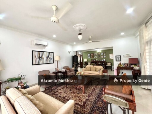 Freehold & Nice Garden | Double Storey Bungalow Kampung Tunku SS1, Petaling Jaya