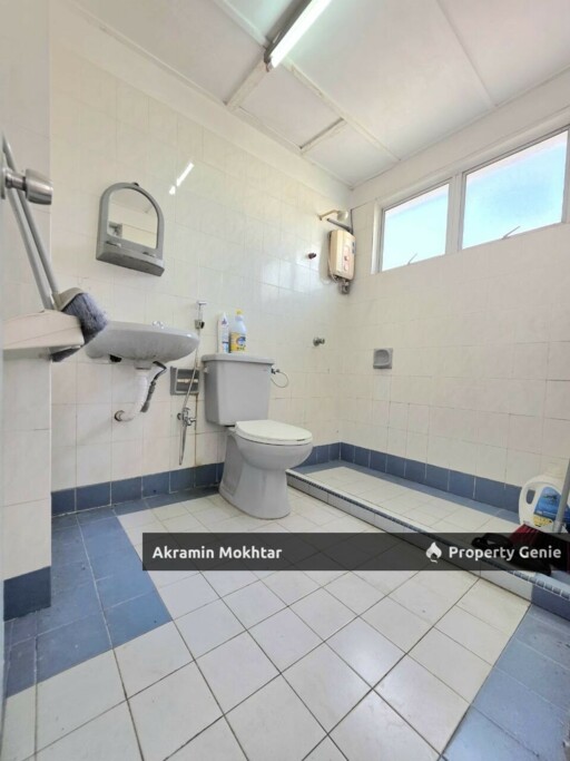 Duplex Townhouse Sri Mahligai , Seksyen 9, Shah Alam (Renovated)
