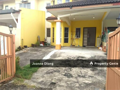 Taman Putra Puchong Double Storey Terrace House