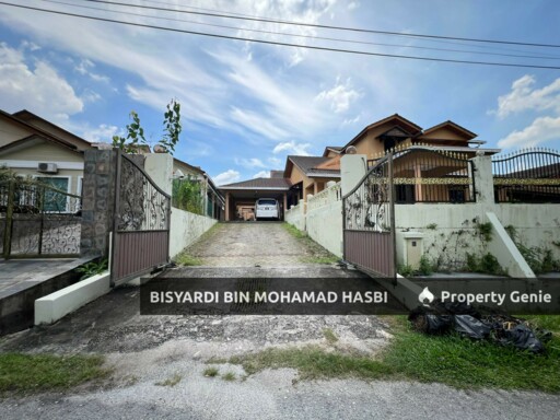 NEAR SCHOOL, 2 STOREY BUNGALOW SEKSYEN 3 BANDAR BARU BANGI, BANGI .