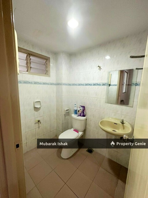 Bandar Mahkota Cheras | Renovated Freehold Double-Storey Home in Gated & Guarded