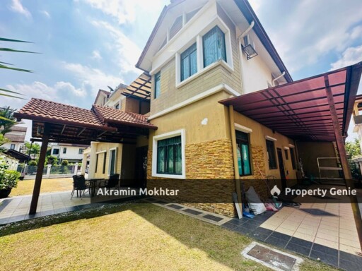 RENOVATED 2.5 Storey Semi D Puncak Bangi, Seksyen 6, Bandar Baru Bangi