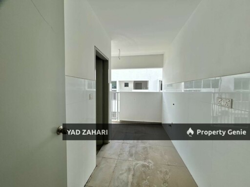 Platinum Residence, Dengkil | Townhouse 4 Bedrooms | RM470K - Bigger Size, Brand New and Lowest Price