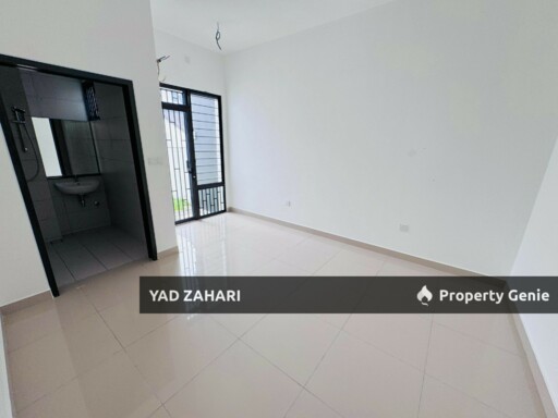 Elmina Green 7, Shah Alam | 2-Storey Terrace 5 Bedrooms | RM1.5M - Endlot, Brand New, Extra Land Back and Side