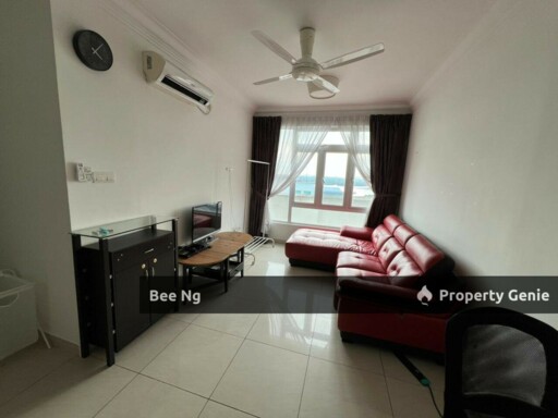 Golden Sands Seaview Residence