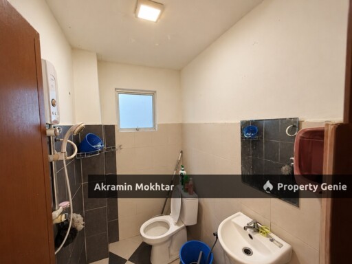 Freehold & Cheapest | 2 Storey Terrace Taman Dahlia  Bandar Baru Salak Tinggi