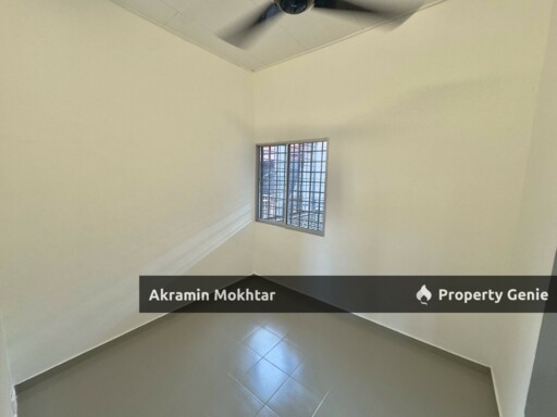 NEWLY REFURBISHED | FLAT TAMAN SRI MANJA TAMAN SRI MANJA, PETALING JAYA