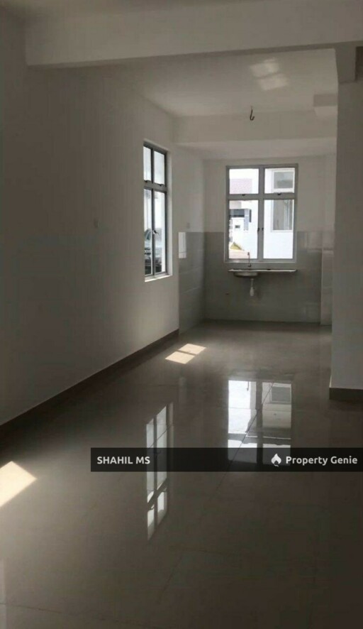 sp0093 || BANDAR PENAWAR JOHOR || TAMAN SRI PENAWAR || RUMAH TERES DUA TINGKAT || END LOT || BUMI LOT || LEASEHOLD || RM530,000