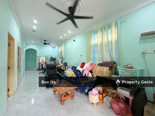 Taman Nusa Bestari 2 End Lot Single Storey