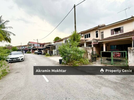 Frehold & Facing Open | Double Storey Bandar Rinching Seksyen 4 Semenyih