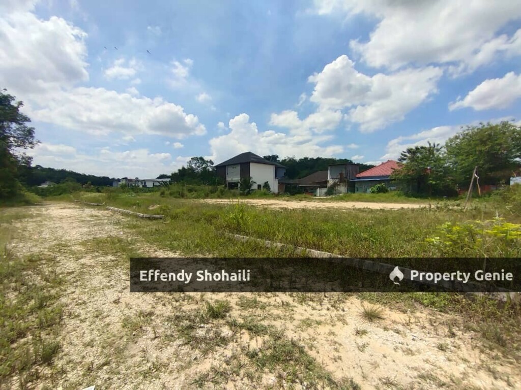 SUNGAI BULOH SUNGAI PLONG BANGLO LOT