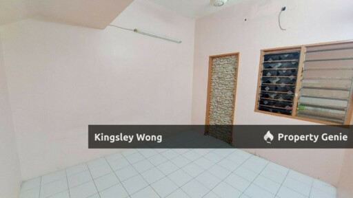 Bercham Utara Double Storey Terrace House Bacis Unit For Rent