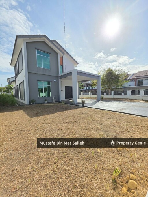 [Corner Unit] Koyak Plastik, Taman Serai Wangi