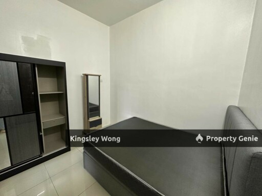 Pengkalan Tiara Double Storey Terrace House  Gated Guarded Facing North For Sale