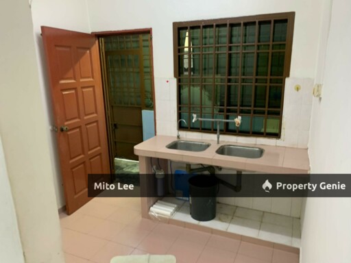 Johor Jaya Low Cost House For Sale!!