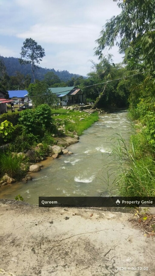3.97 Ekar Janda Baik Berhampiran Sungai yang Bersih. Bentong Pahang