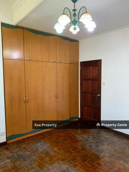 Double Storey Semi detached For Rent! Located at Tabuan Jaya, Kuching