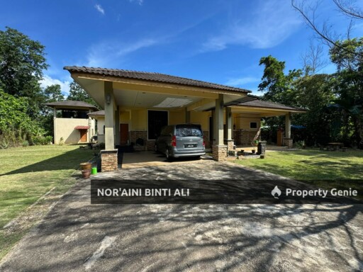 BUNGALOW LUAS + 2 LOT TANAH | KG CHENDERING, PERMATANG BADAK, KUANTAN