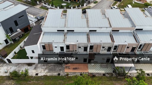 Freehold & Renovated | 2.5 Storey Terrace Intermediate TTDI Grove Phase 10, Kajang